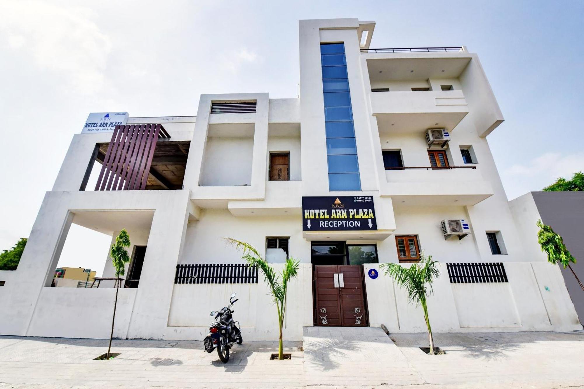 Hotel O Arn Plaza Divisione di Divisione di Jaipur Esterno foto
